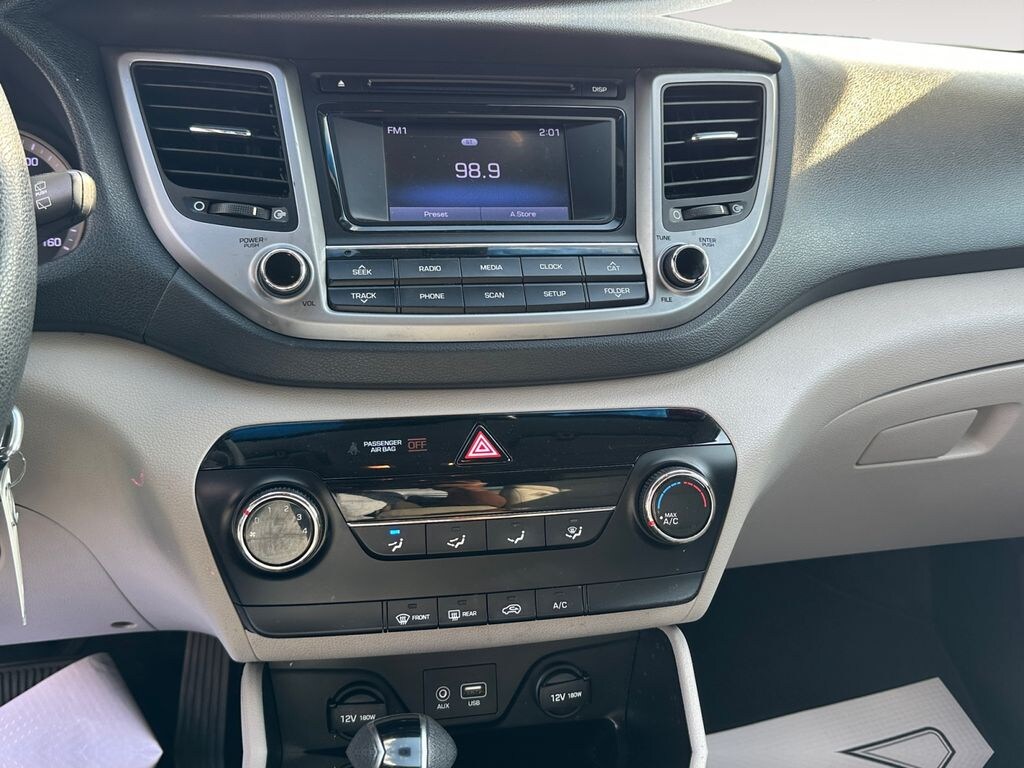 Used 2017 Hyundai Tucson SE SUV