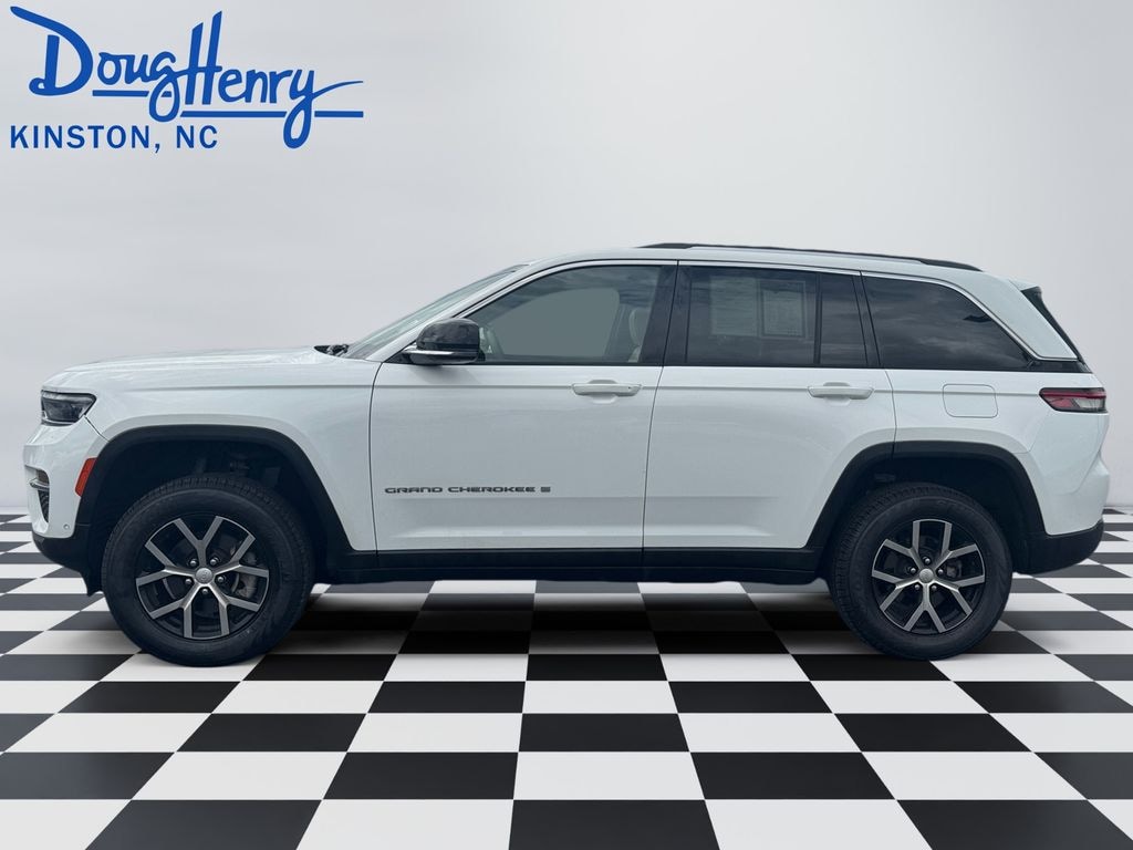 Used 2023 Jeep Grand Cherokee Limited SUV