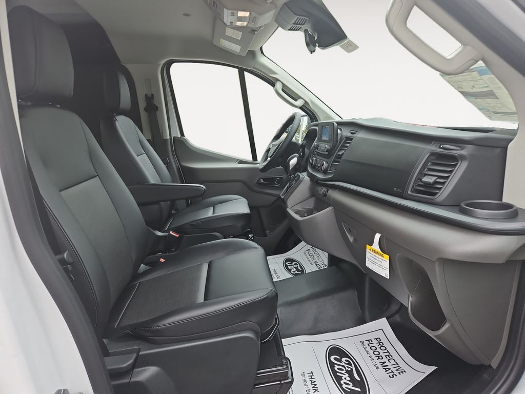 2025 Ford Transit Van Base - Photo 15