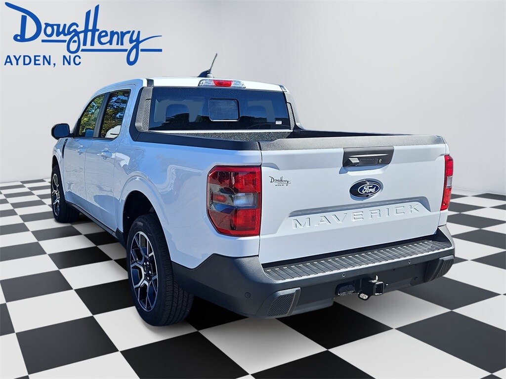 2025 Ford Maverick Lariat photo 2