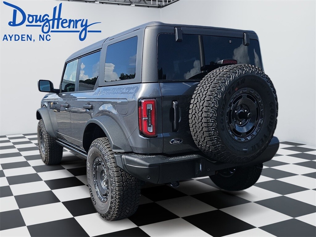 2025 Ford Bronco Badlands photo 3