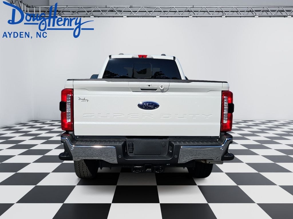 New 2026 Ford F-350SD Lariat Truck