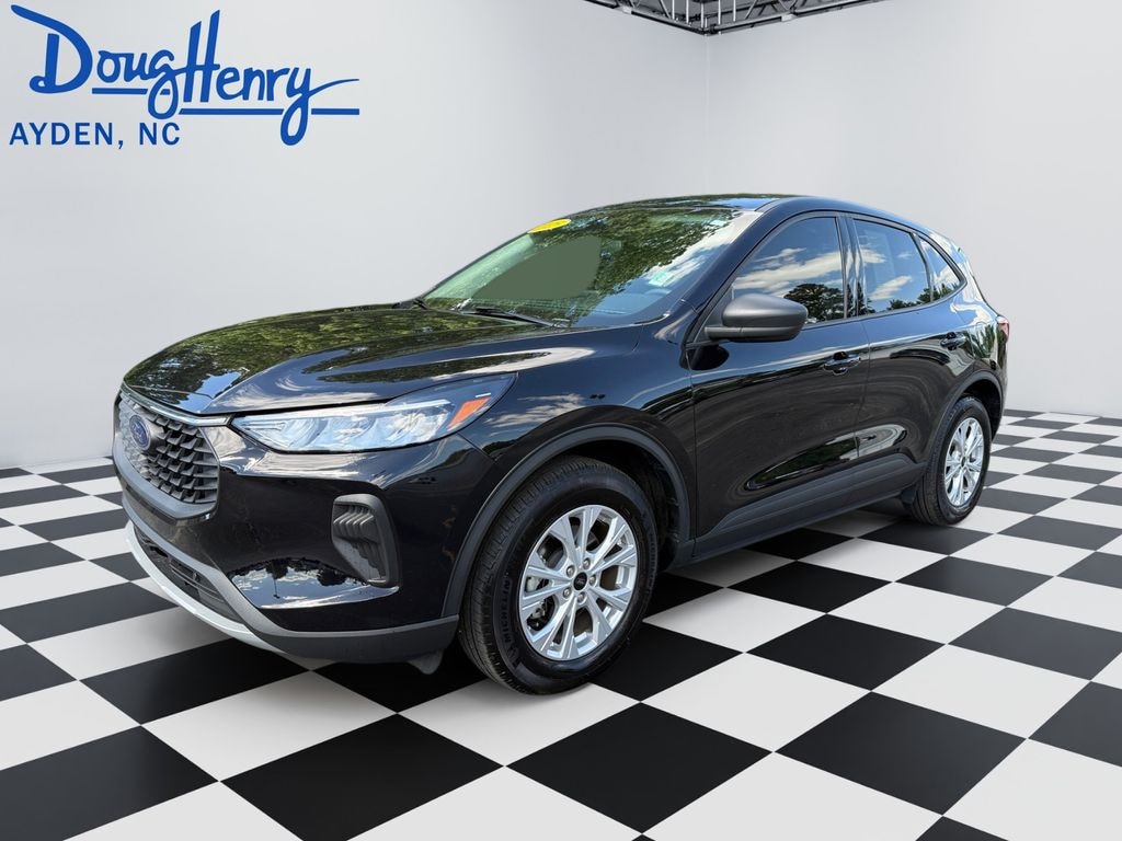 Used 2025 Ford Escape Active SUV