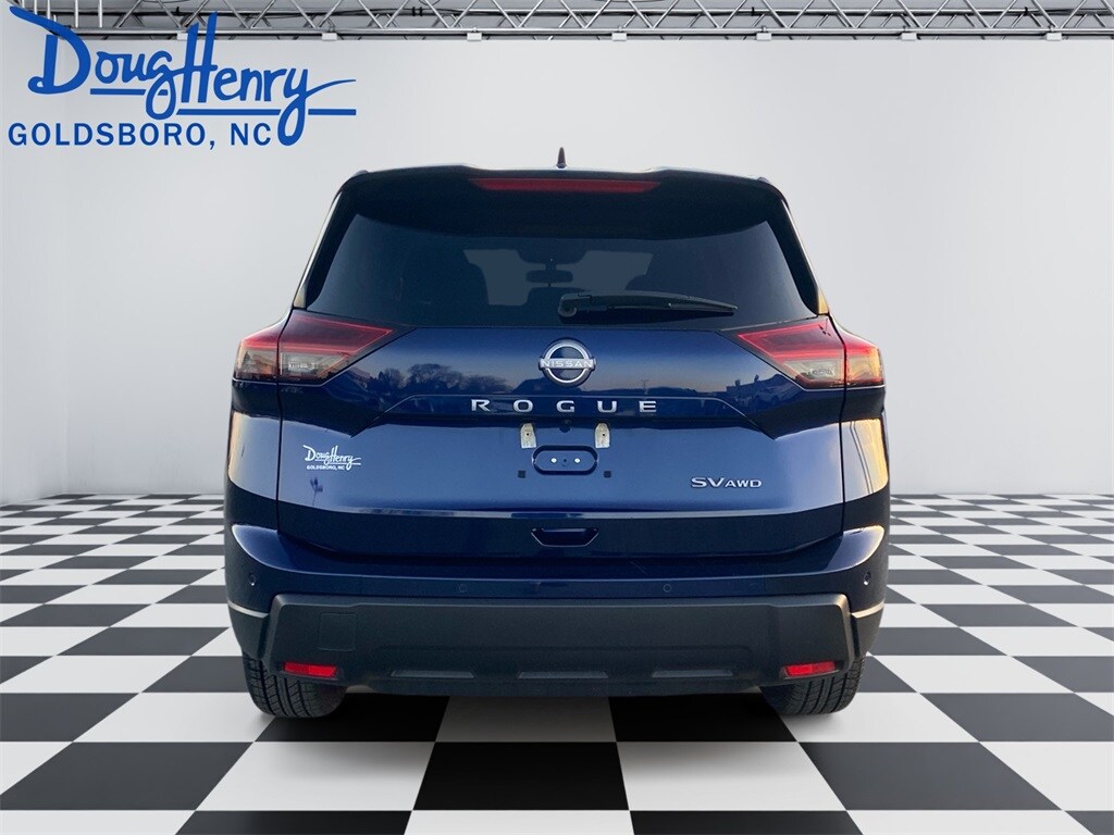 Used 2024 Nissan Rogue SV SUV
