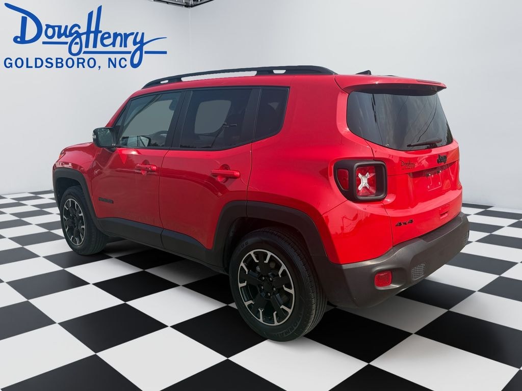 Used 2023 Jeep Renegade Latitude SUV