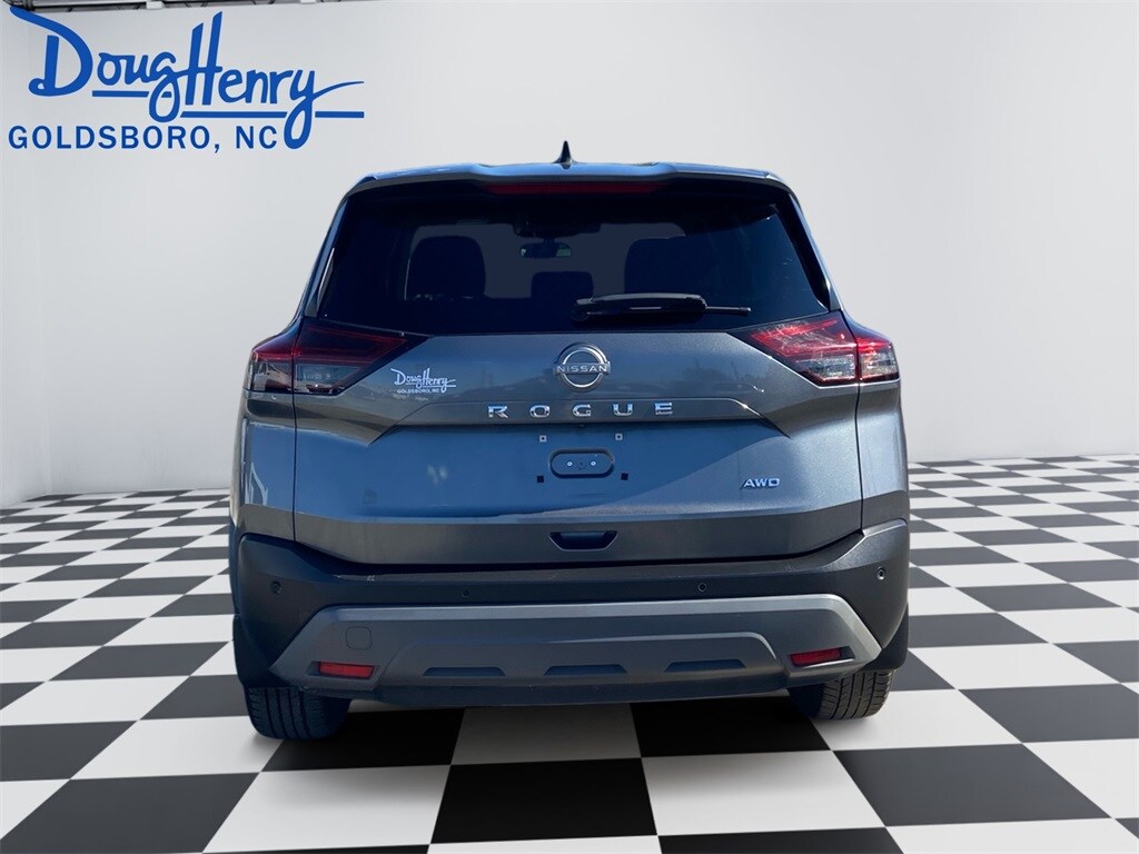 Used 2023 Nissan Rogue S SUV