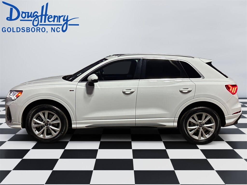 Used 2024 Audi Q3 Premium SUV