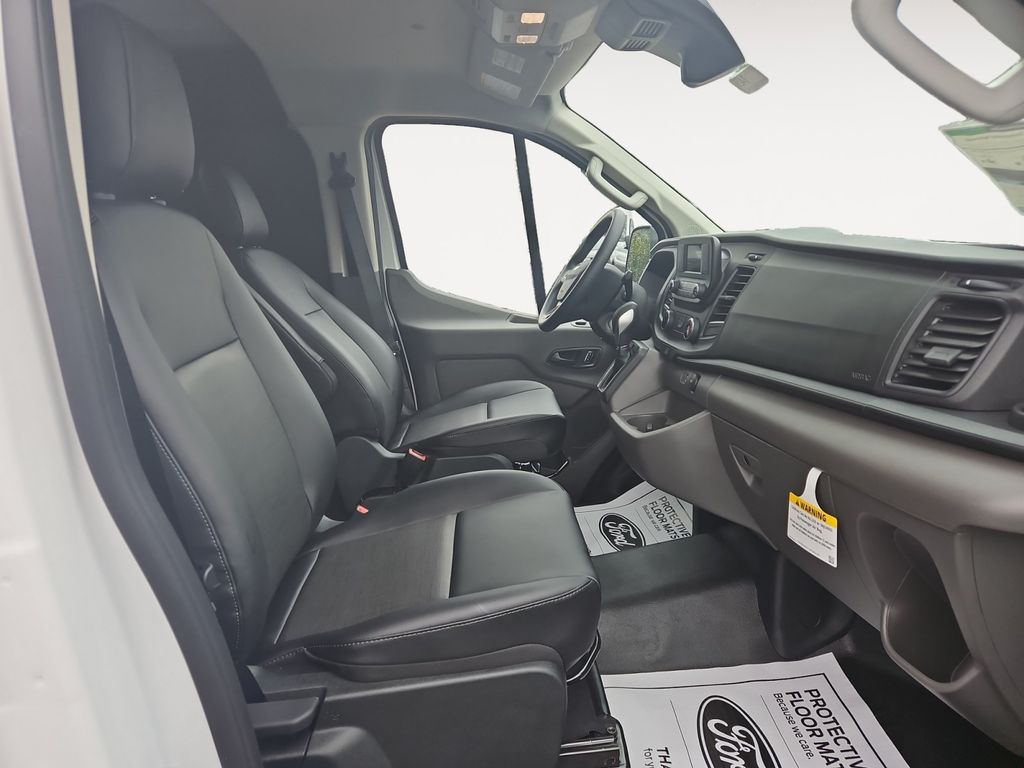 2025 Ford Transit Van Base - Photo 15