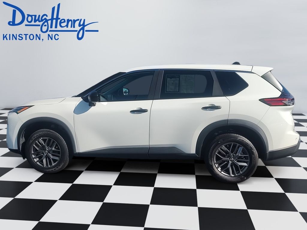 Used 2024 Nissan Rogue S SUV