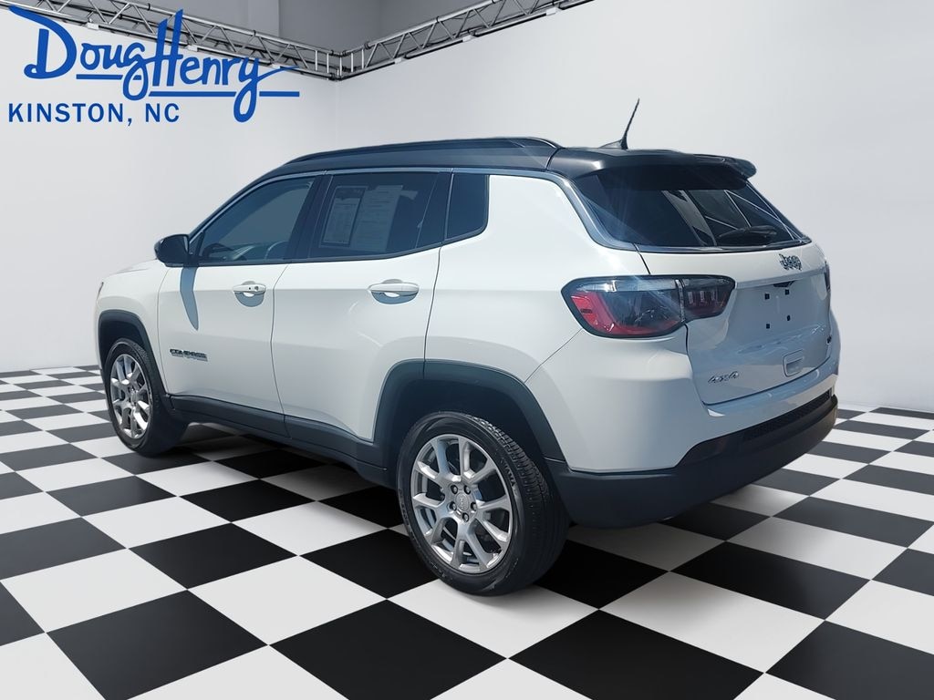 Used 2023 Jeep Compass Latitude Lux SUV