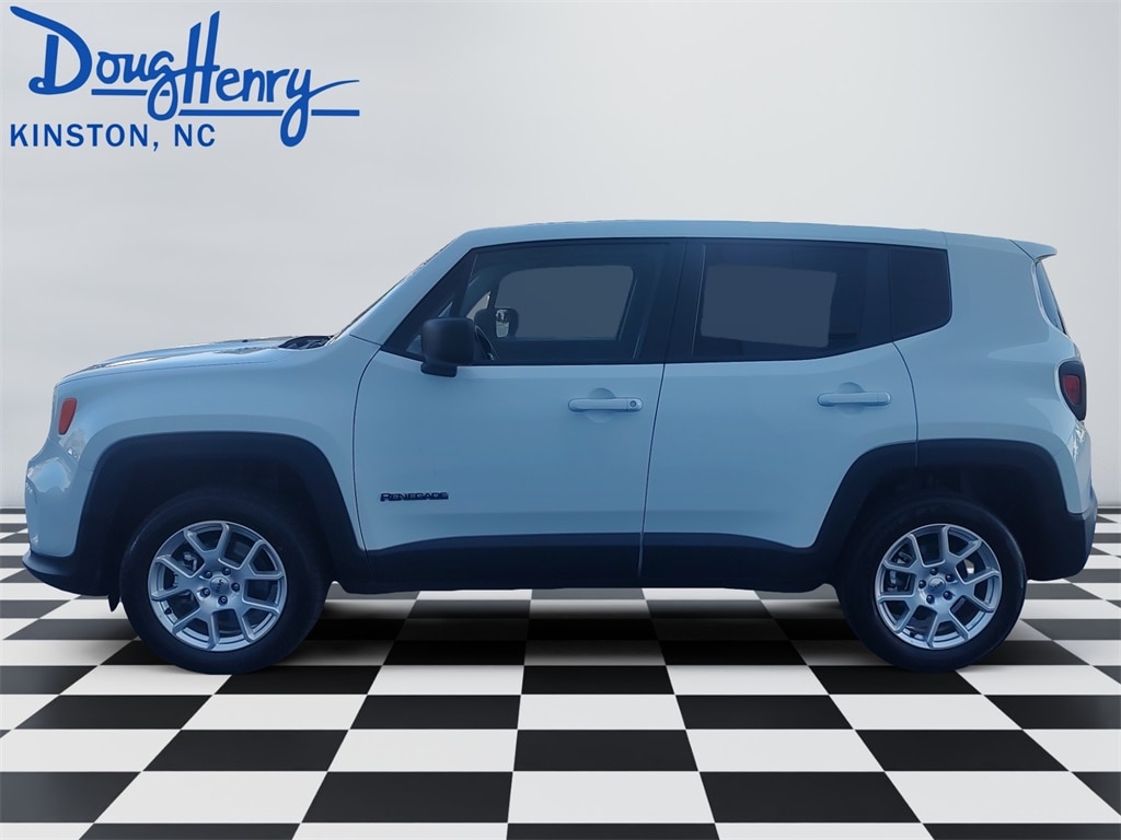 Used 2023 Jeep Renegade Latitude SUV