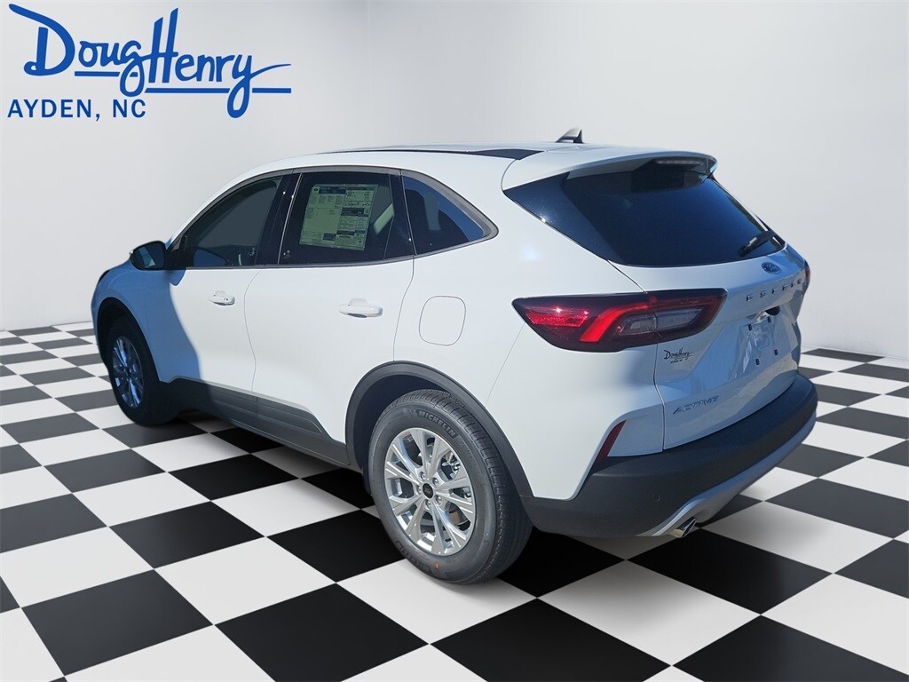 2025 Ford Escape Active photo 3
