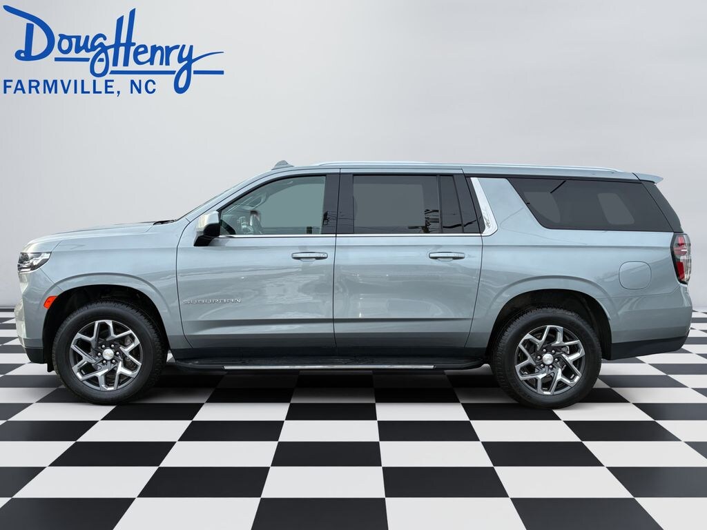 Used 2024 Chevrolet Suburban LT SUV