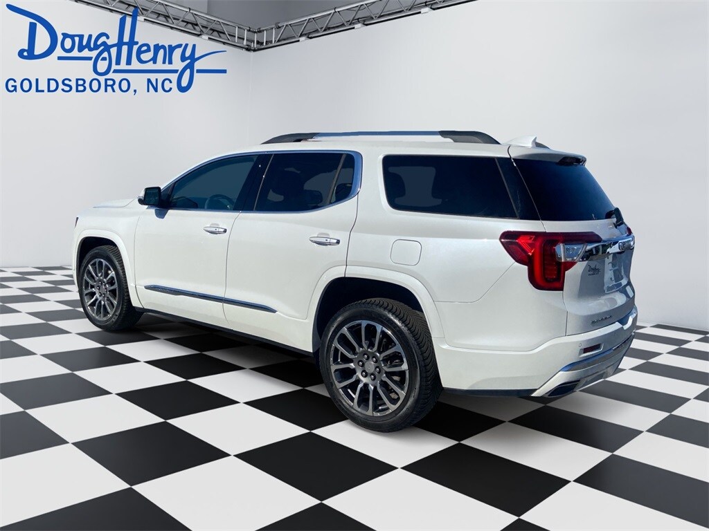 2021 Gmc Acadia Denali photo 3