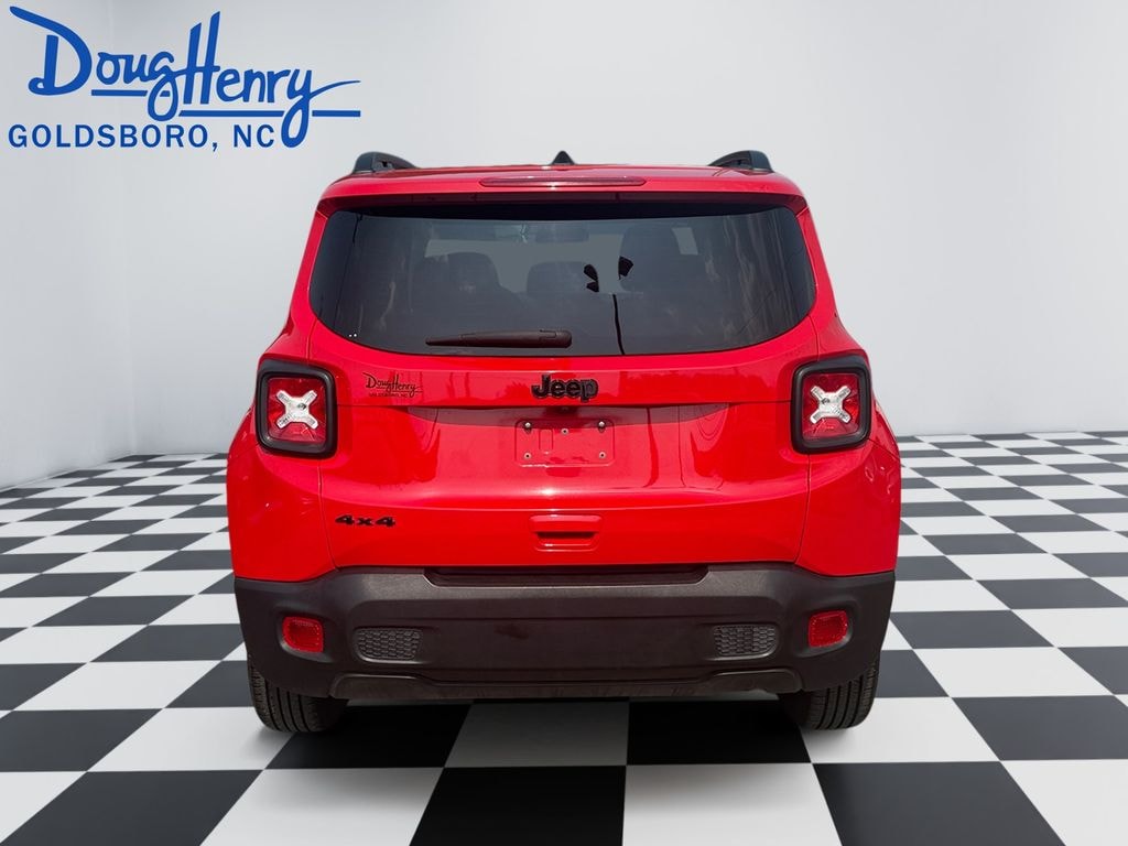 Used 2023 Jeep Renegade Latitude SUV