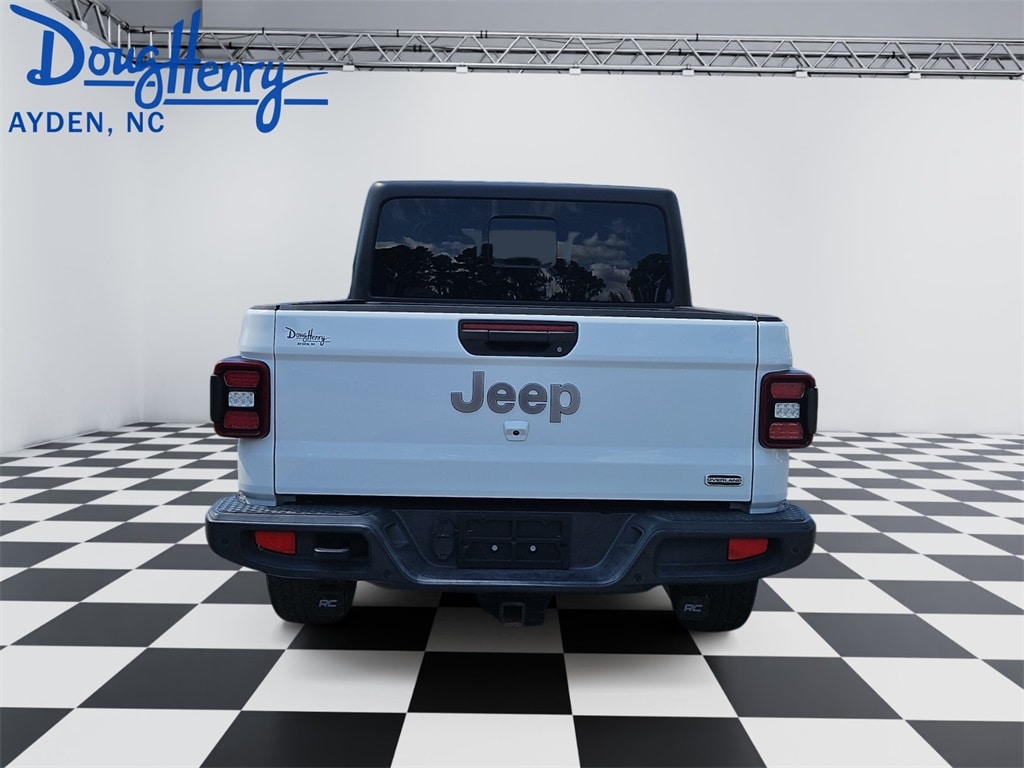 Used 2020 Jeep Gladiator Overland Truck