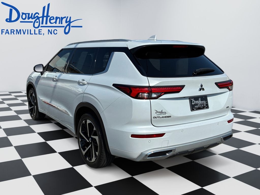 Used 2022 Mitsubishi Outlander SEL SUV