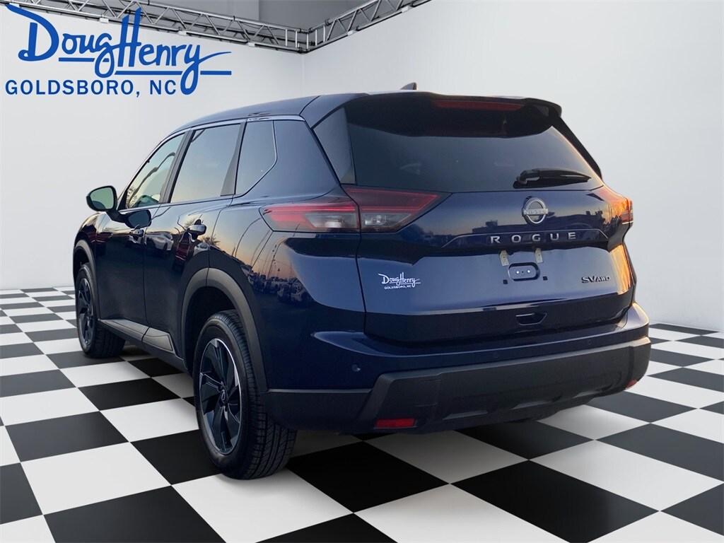 Used 2024 Nissan Rogue SV SUV