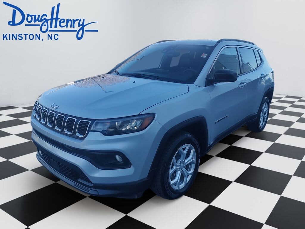 Used 2024 Jeep Compass Latitude SUV