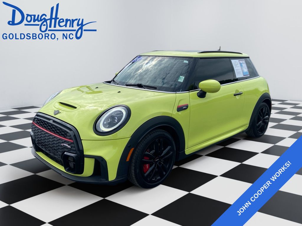 2024 MINI Hardtop John Cooper Works's photo
