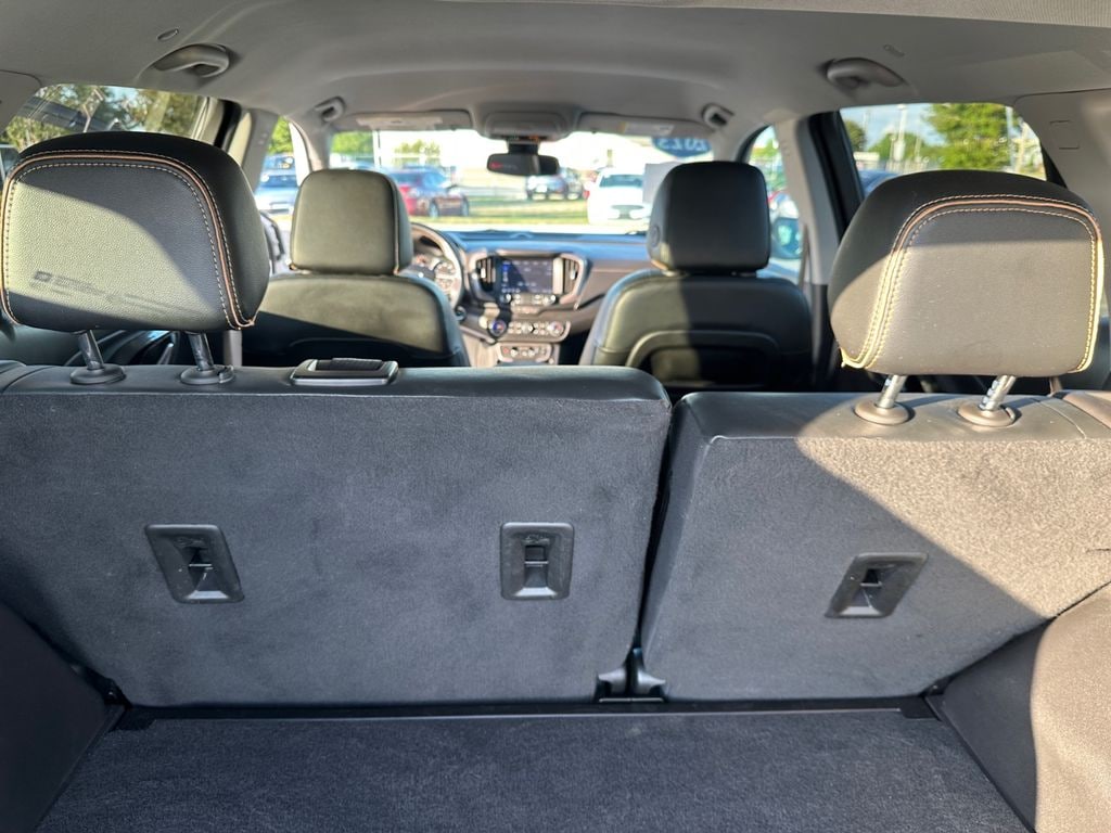 Used 2023 GMC Terrain AT4 SUV