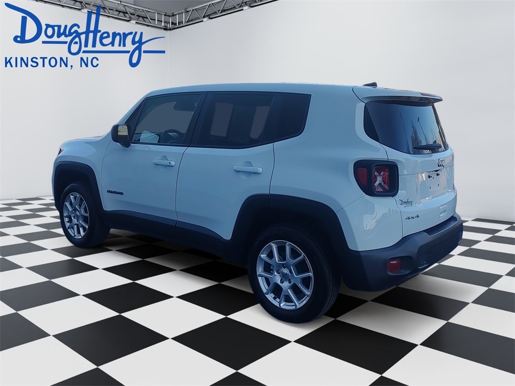 Used 2023 Jeep Renegade Latitude SUV