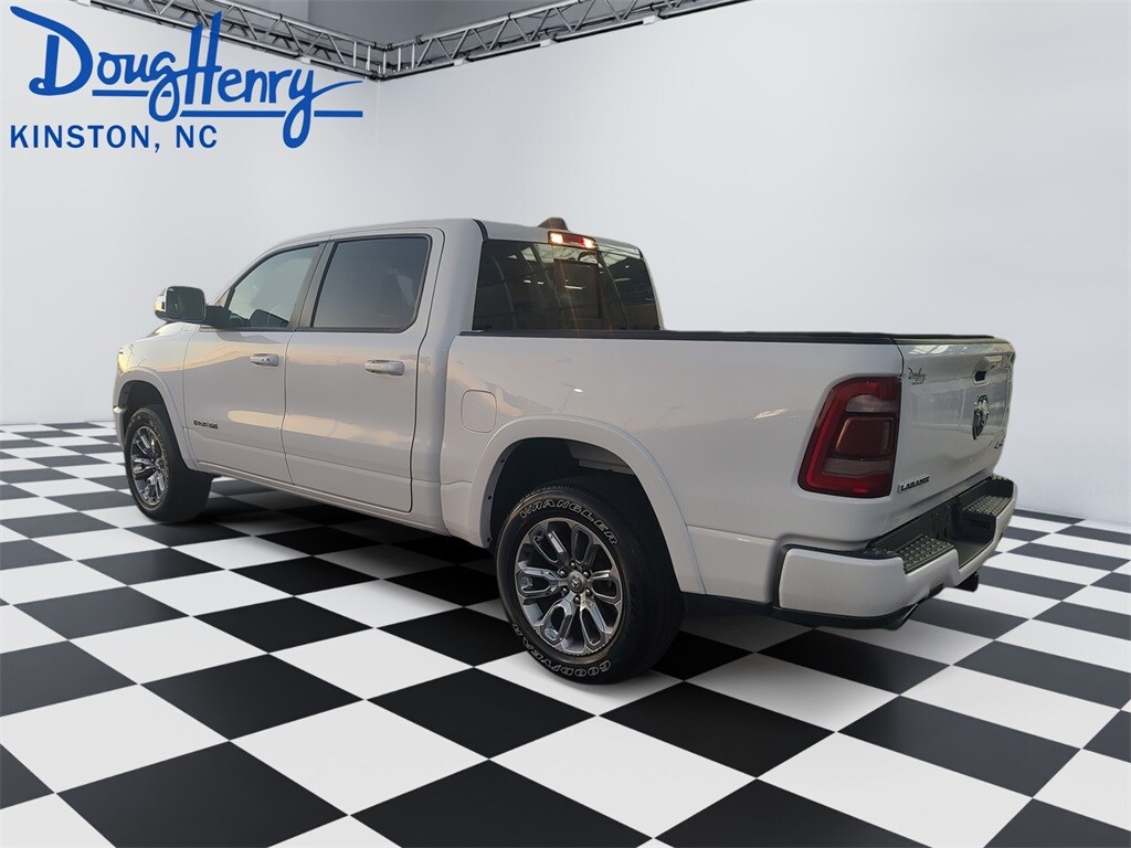 2019 Ram 1500 Laramie photo 3