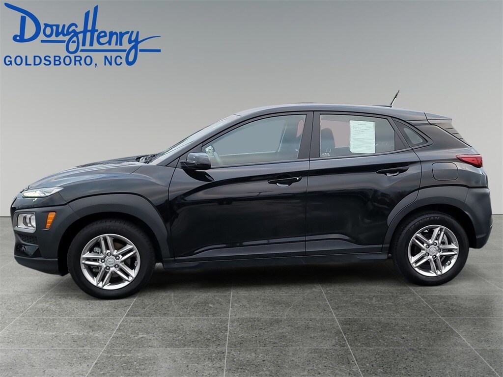 Used 2021 Hyundai Kona SE with VIN KM8K12AAXMU646021 for sale in Ayden, NC