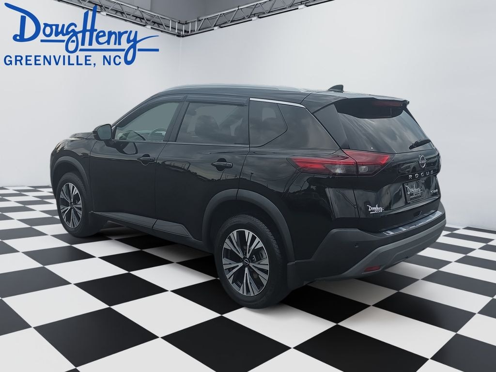 Used 2022 Nissan Rogue SV SUV