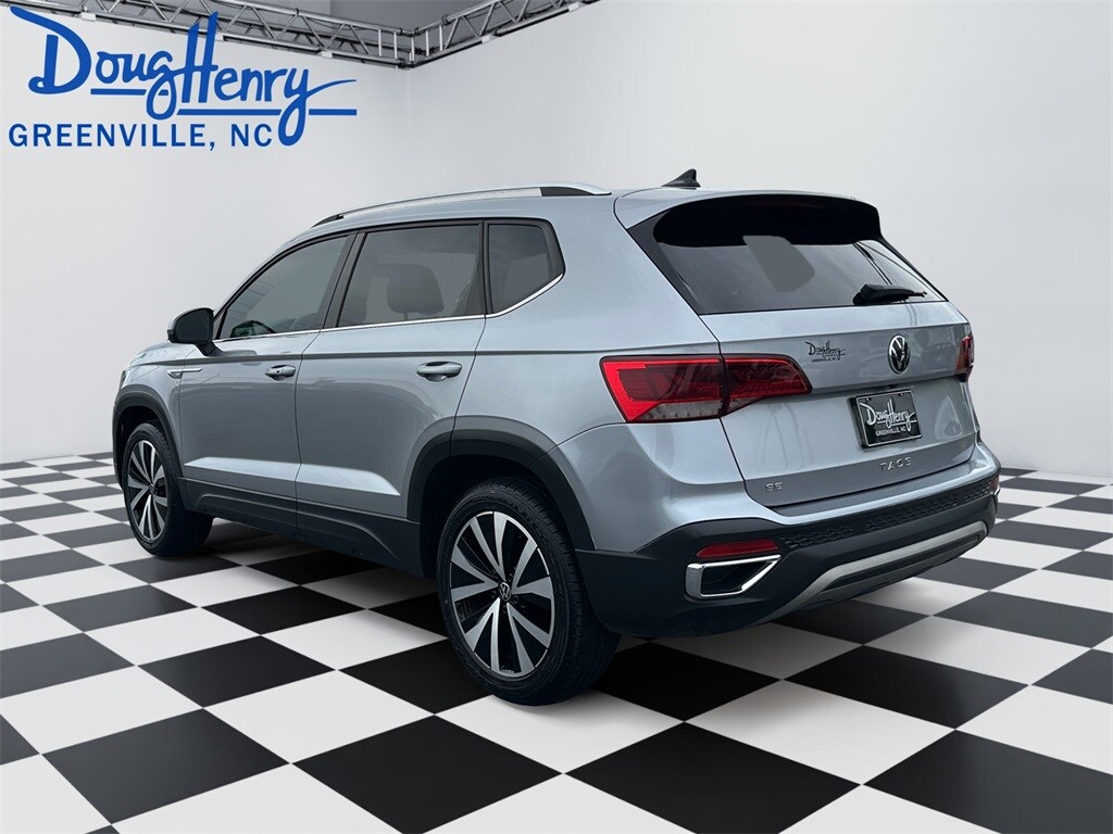 Used 2022 Volkswagen Taos 1.5T SE SUV