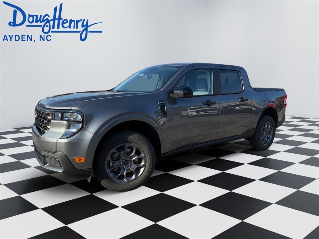New 2025 Ford Maverick XLT Truck