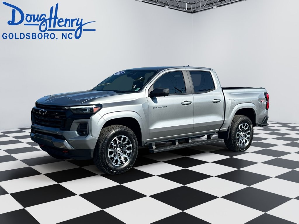Used 2025 Chevrolet Colorado Z71 Truck