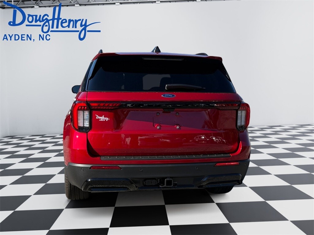 2026 Ford Explorer ST-Line photo 4