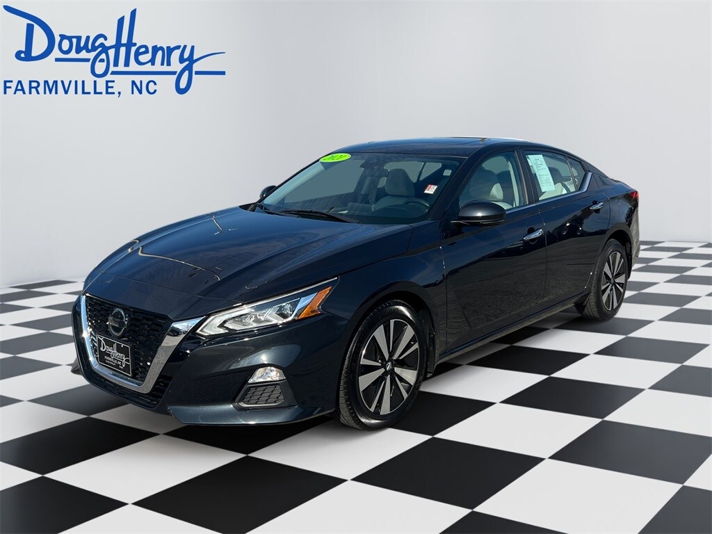 Used 2021 Nissan Altima 2.5 SV Sedan