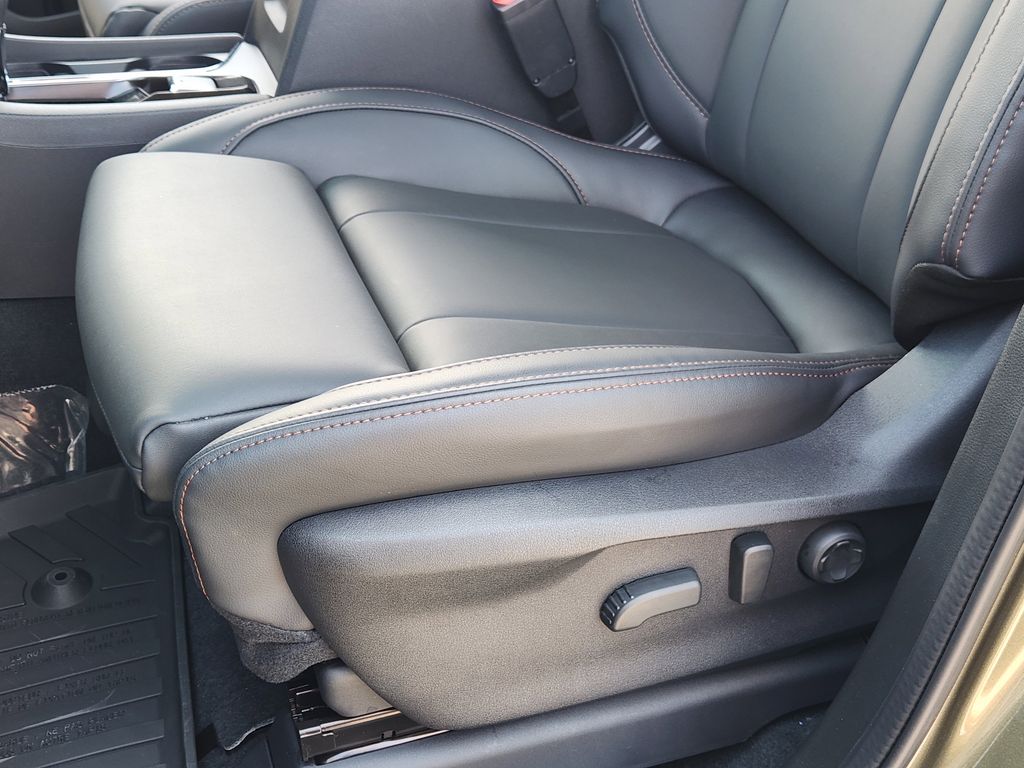 2026 Subaru Ascent Limited Bronze Edition - Photo 20