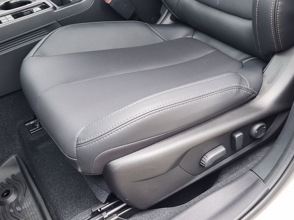 2026 Subaru Outback Limited - Photo 21