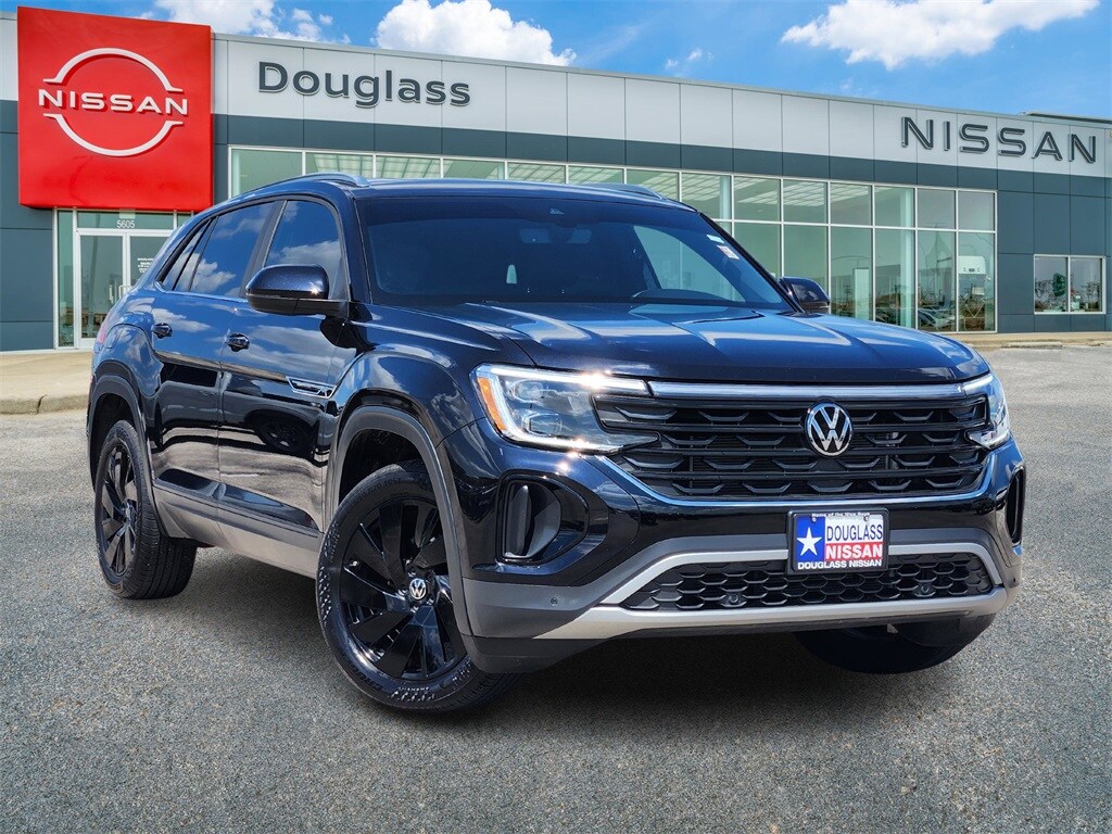 Used 2024 Volkswagen Atlas Cross Sport 2.0T SE w/Technology SUV