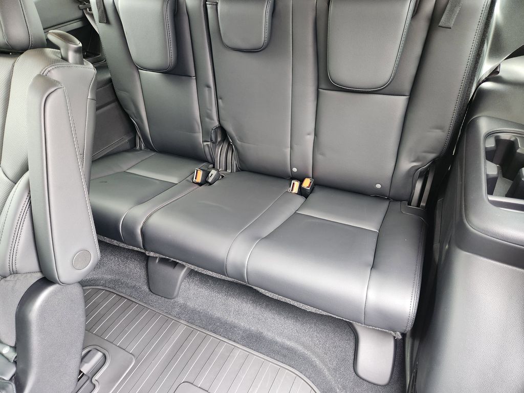 2026 Subaru Ascent Touring - Photo 23