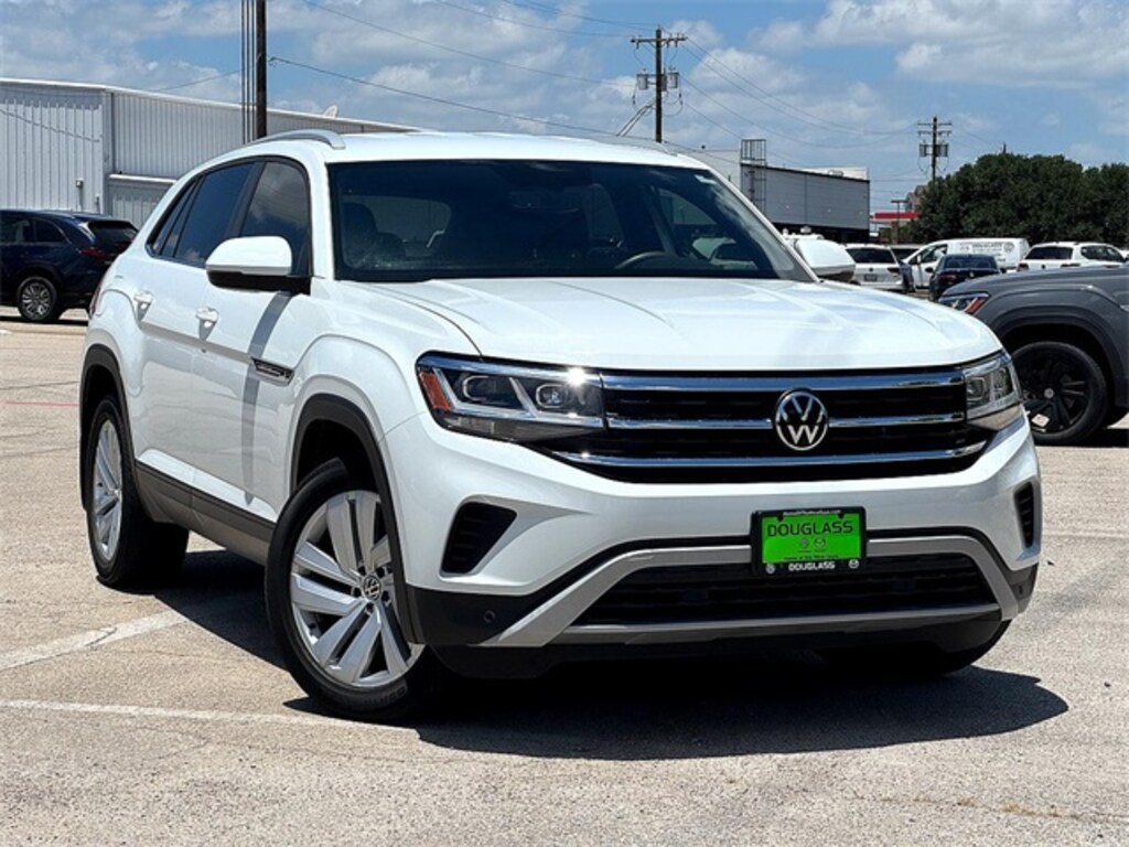 Used 2021 Volkswagen Atlas Cross Sport 2.0T SE w/Technology SUV