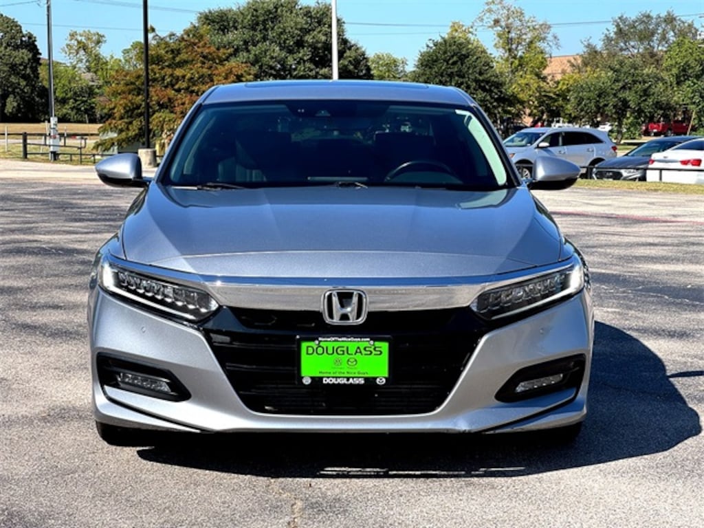 Used 2019 Honda Accord Touring 2.0T Sedan