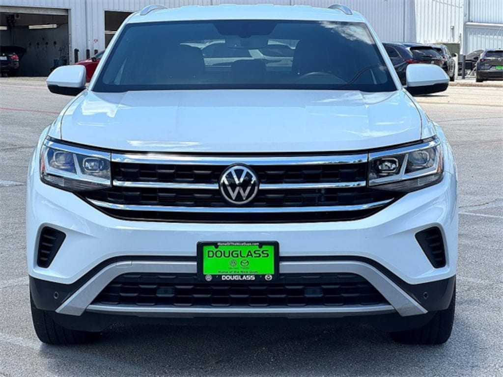 Used 2021 Volkswagen Atlas Cross Sport 2.0T SE w/Technology SUV