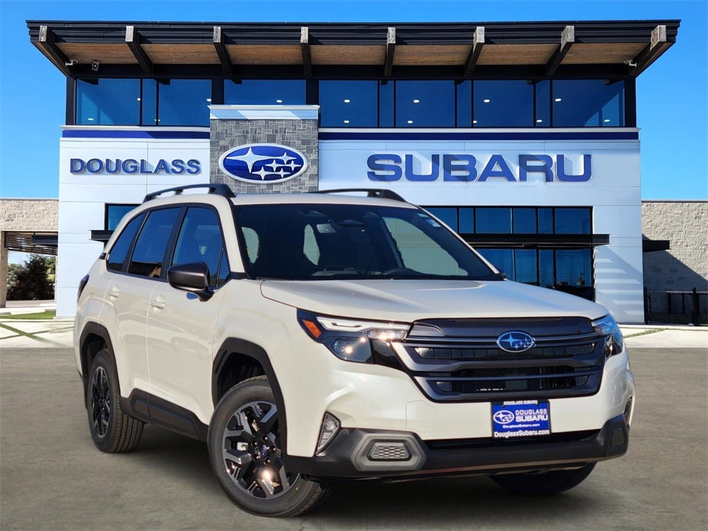 2025 Subaru Forester Premium's photo