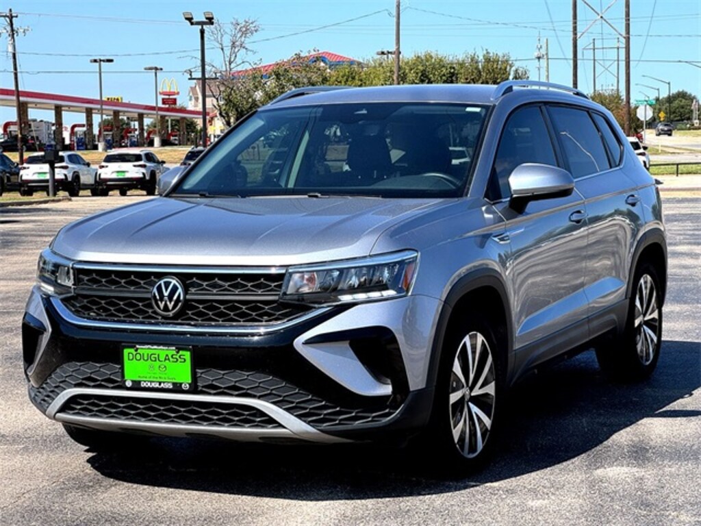 Used 2022 Volkswagen Taos 1.5T SE SUV