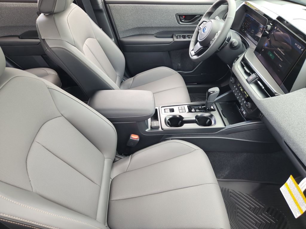 2026 Subaru Outback Limited - Photo 12