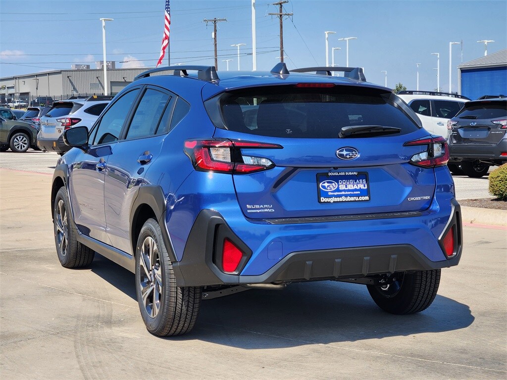 2025 Subaru Crosstrek Premium photo 4