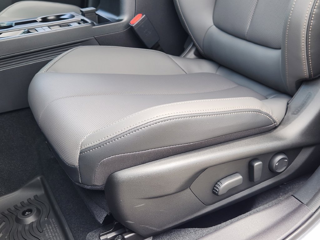 2026 Subaru Outback Limited - Photo 20