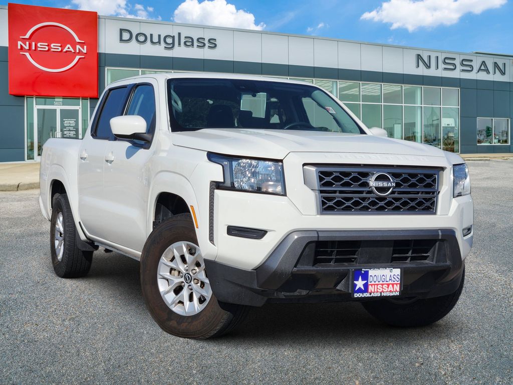 Used 2024 Nissan Frontier SV