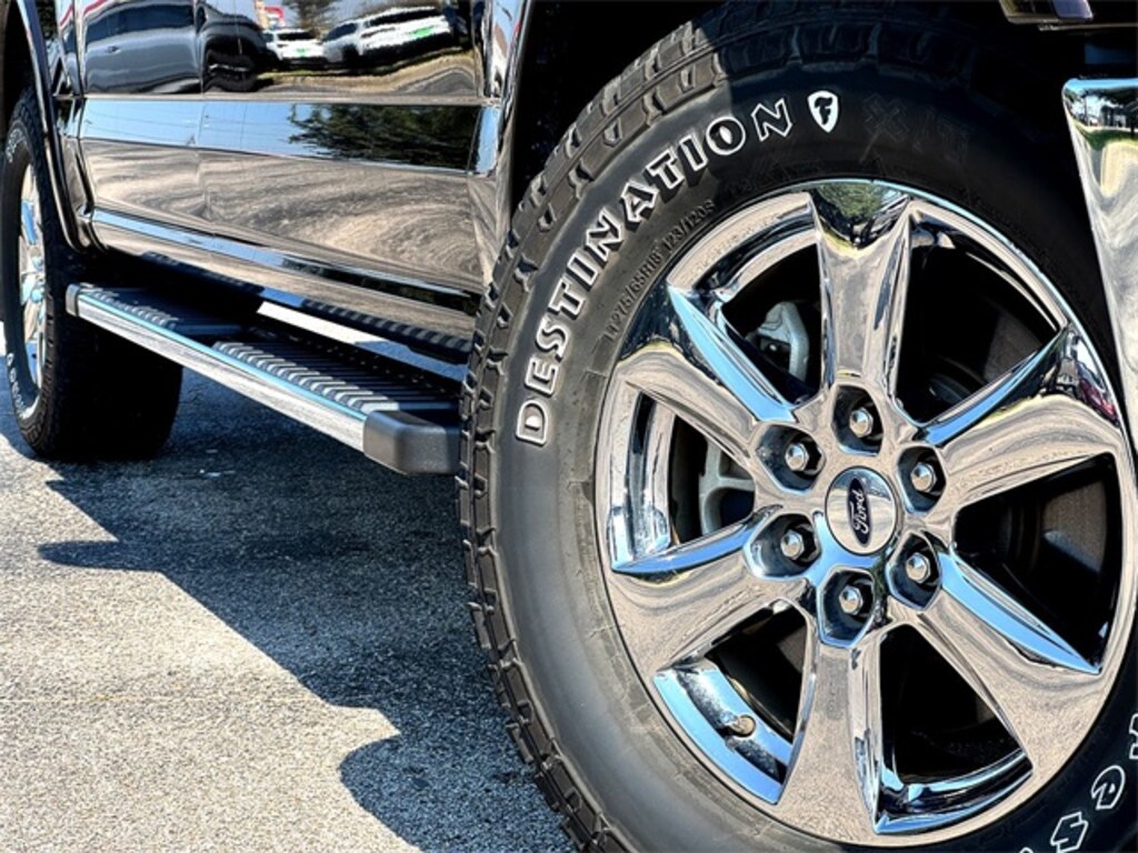 Used 2019 Ford F-150 Lariat Truck