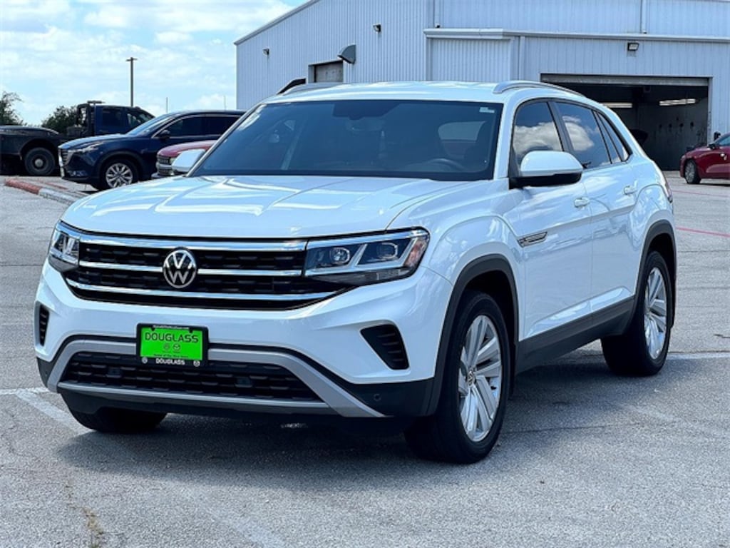 Used 2021 Volkswagen Atlas Cross Sport 2.0T SE w/Technology SUV