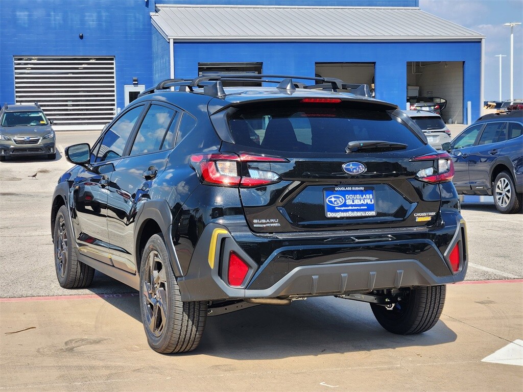 2025 Subaru Crosstrek Sport photo 3